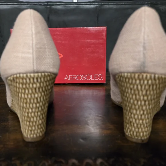 Aerosoles Women's Linen Wedge Shoes - Tan - Picture 5 of 8